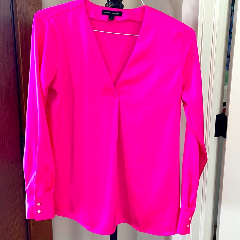 Fantastic Hot Pink Banana Republic Blouse - Sz S